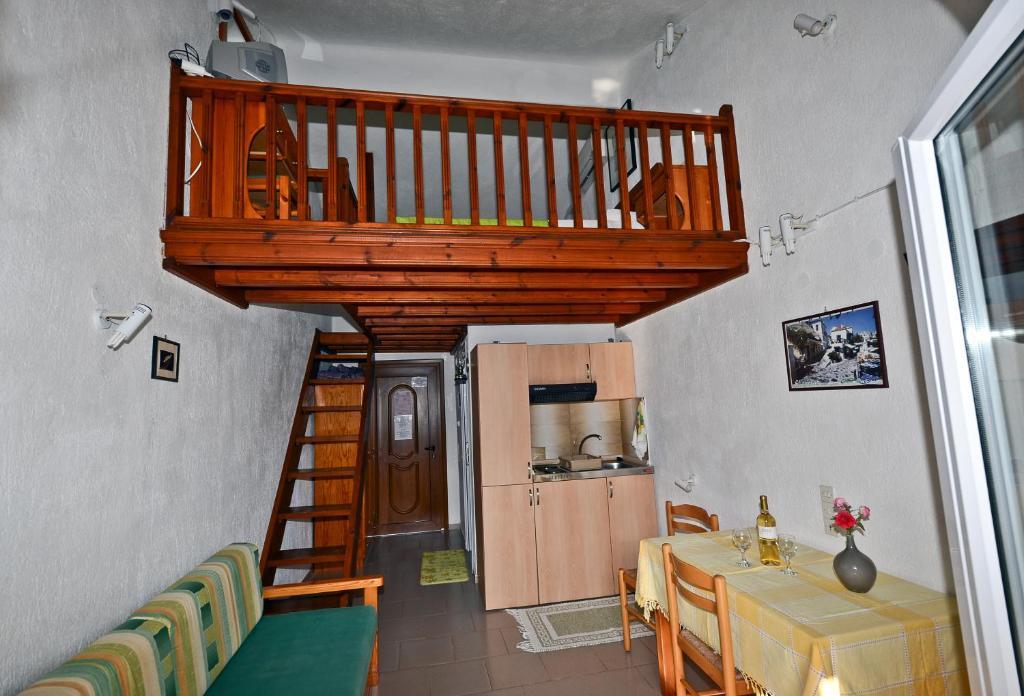 Pegasus Apartments Стафилос Экстерьер фото